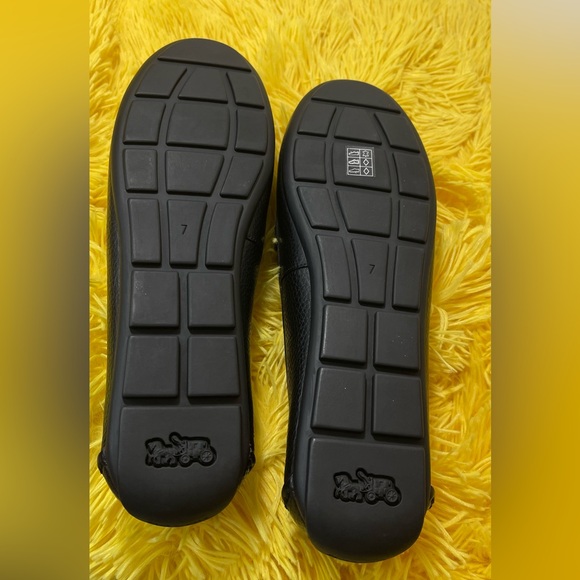 Coach Black Leather Loafers for Women size 7B - Picture 4 of 6